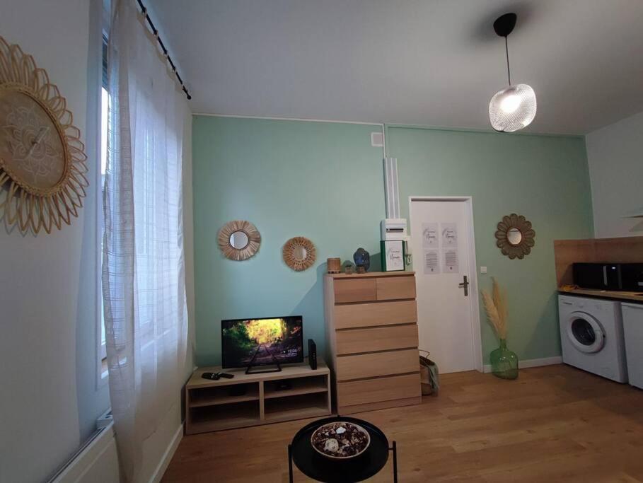 Appartamento Namaste Studio By T&L Denain Esterno foto