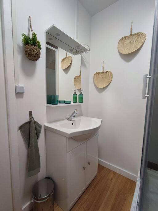 Appartamento Namaste Studio By T&L Denain Esterno foto